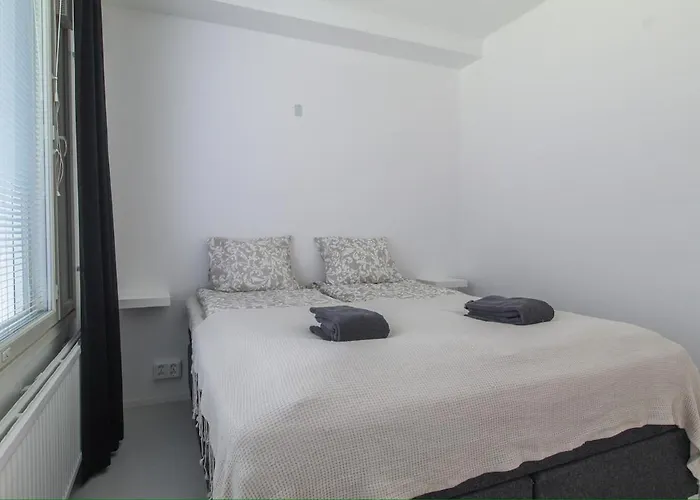 Modern 42M2 Apartment With Free Parking